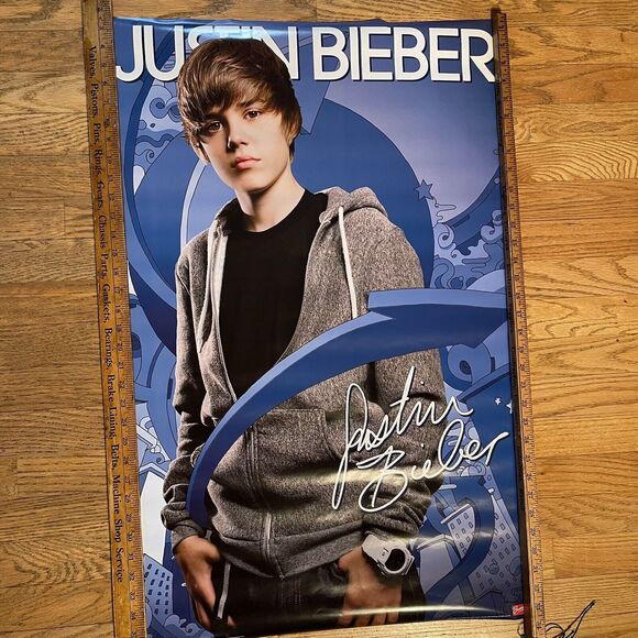 Justin Bieber Arrows Music Poster 22.5 x 34 Out of Print New Old Stock - Picture 1 of 8